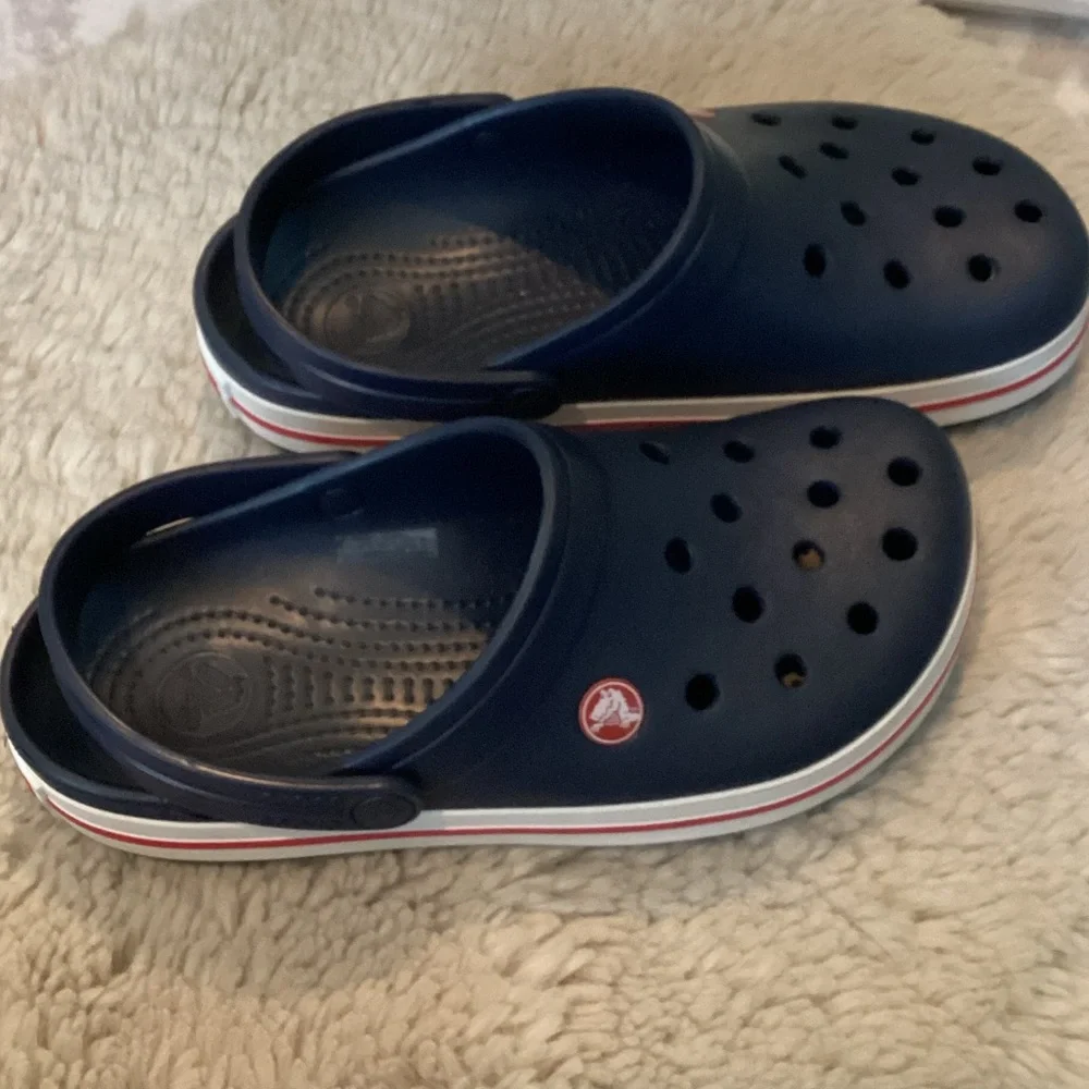NWOT Crocs Crocband